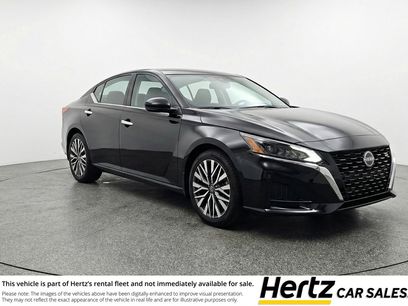Used 2025 Nissan Altima 2.5 SV