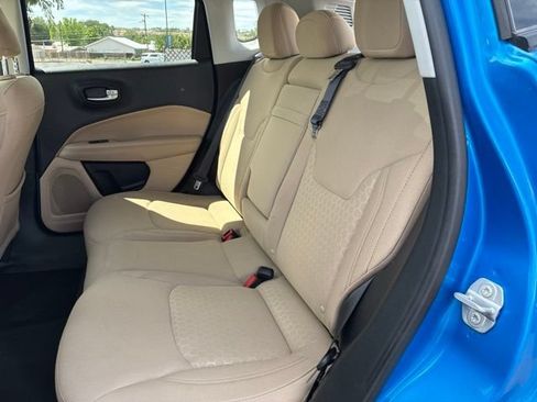 Used 2018 Jeep Compass Sport AWD/4WD image 7