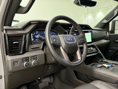 Used 2025 GMC Sierra 2500 AT4 w/ AT4 Premium Plus Package AWD/4WD image 20