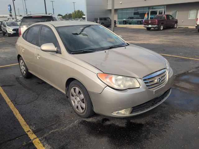Used 2010 Hyundai Elantra GLS FWD image 5