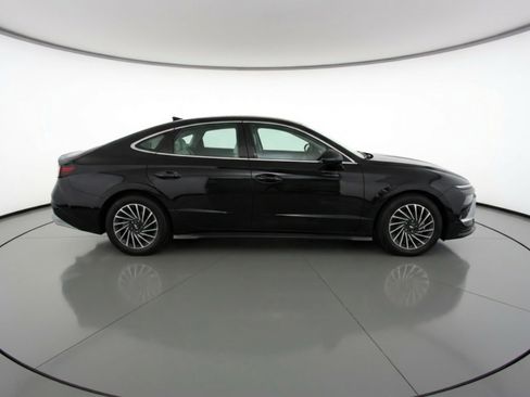 Used 2025 Hyundai Sonata SEL image 11