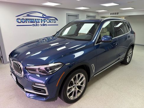 Used 2021 BMW X5 xDrive40i w/ Convenience Package AWD/4WD image 2