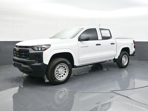 New 2026 Chevrolet Colorado W/T w/ Advanced Trailering Package image 3