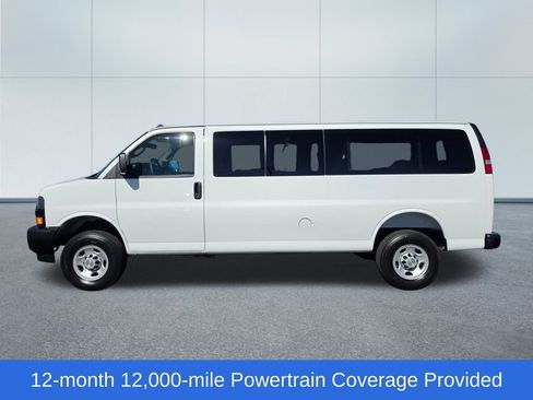 Used 2025 Chevrolet Express 3500 LS RWD image 2