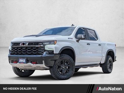 Used 2023 Chevrolet Silverado 1500 ZR2 w/ Technology Package AWD/4WD image 1