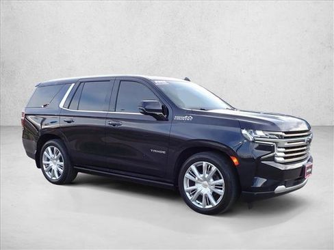 Used 2023 Chevrolet Tahoe High Country AWD/4WD image 6