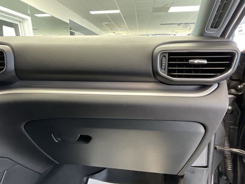 Used 2023 Ford Explorer XLT w/ Equipment Group 202A image 10