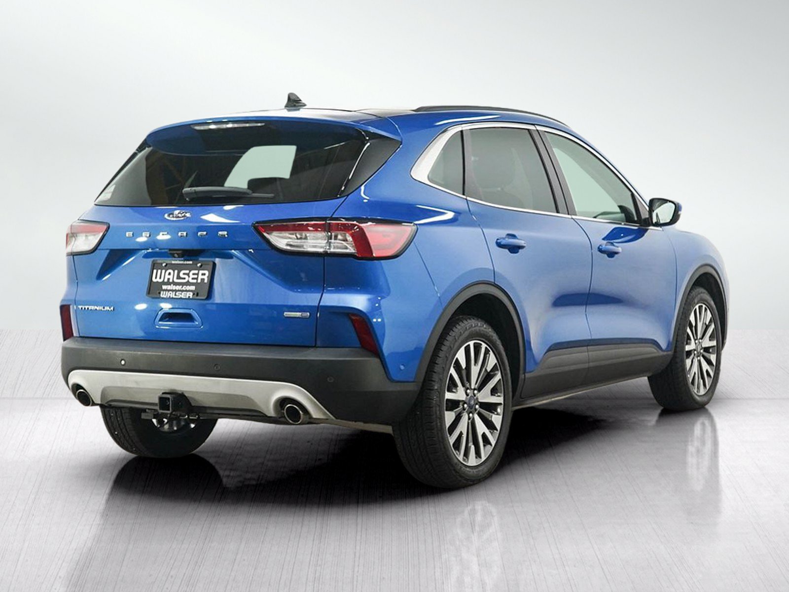Used 2020 Ford Escape Titanium AWD/4WD image 5