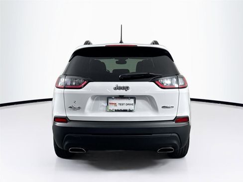 Used 2022 Jeep Cherokee Latitude Lux w/ Sun & Sound Group AWD/4WD image 10