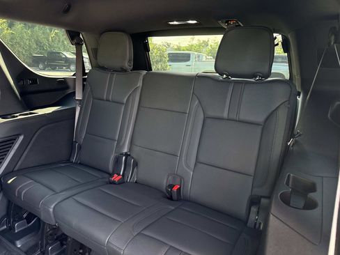 Used 2024 Chevrolet Tahoe RST w/ Luxury Package AWD/4WD image 12