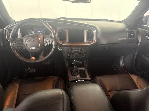Used 2022 Dodge Charger SXT w/ Plus Group RWD image 9