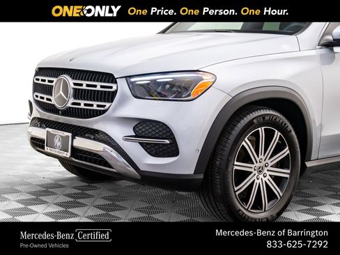 Certified 2025 Mercedes-Benz GLE 350 4MATIC w/ Driver Assistance Package image 40