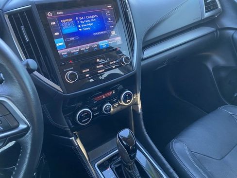 Used 2019 Subaru Forester Limited image 17