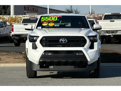 New 2026 Toyota Tacoma SR5 image 9