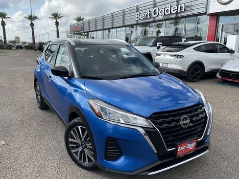 Certified 2024 Nissan Kicks SV image 1
