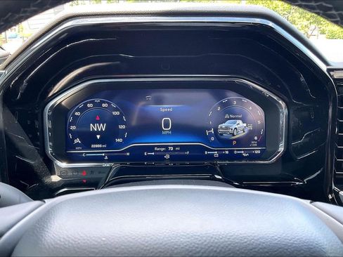 Used 2024 Chevrolet Silverado 1500 High Country w/ Technology Package AWD/4WD image 21