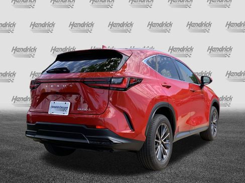 Used 2025 Lexus NX 250 FWD w/ Towing Package (2000 Lbs) image 10