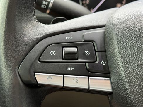 Used 2020 Cadillac XT4 Premium Luxury w/ Driver Awareness Package image 16