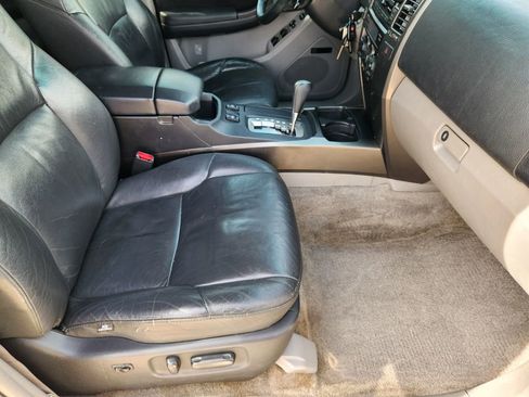 Used 2008 Toyota 4Runner SR5 image 13