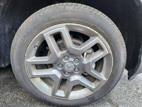 Used 2023 Honda Passport EX-L image 5