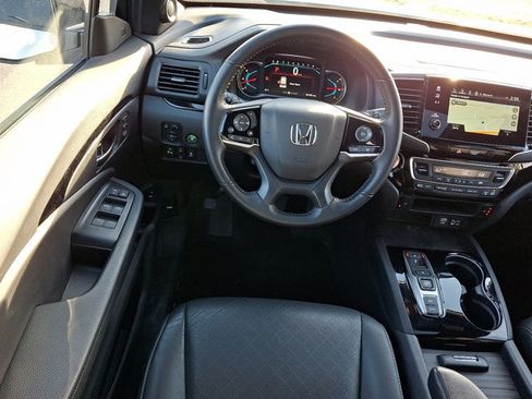 Certified 2021 Honda Passport Touring image 11