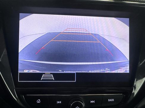 Used 2022 Chevrolet TrailBlazer LT w/ Convenience Package FWD image 40