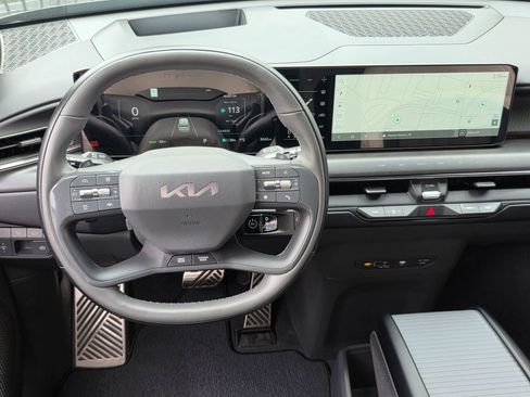Used 2026 Kia EV9 GT-Line AWD/4WD image 15
