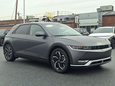 Certified 2023 Hyundai Ioniq 5 SEL image 3