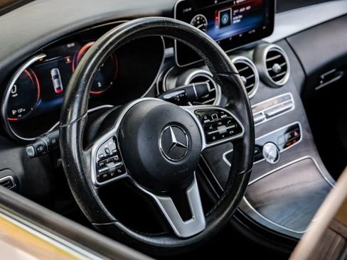Used 2020 Mercedes-Benz C 300 Sedan image 17