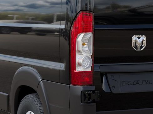 New 2026 RAM ProMaster 2500 w/ Quick Order Package 22G SLT FWD image 9