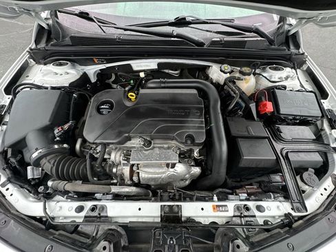 Used 2024 Chevrolet Malibu LT w/ Sport Edition image 25