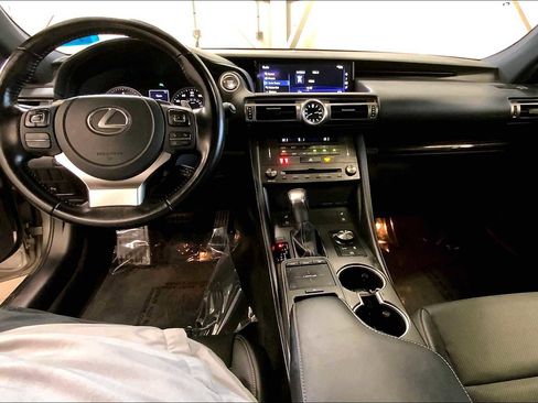 Used 2022 Lexus RC 300 AWD w/ Navigation Package image 16