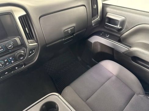 Used 2017 Chevrolet Silverado 1500 LT w/ All Star Edition AWD/4WD image 30