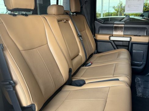 Used 2022 Ford F350 Lariat w/ Lariat Ultimate Package AWD/4WD image 34