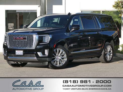 Used 2023 GMC Yukon XL Denali image 1