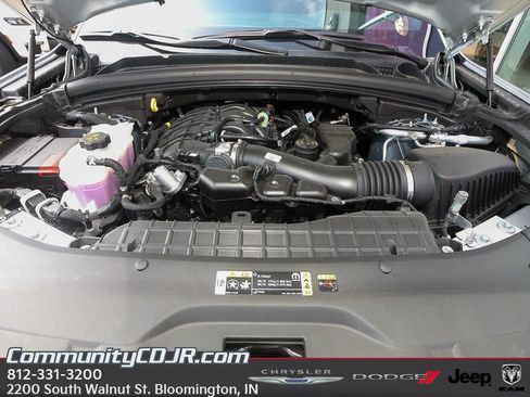 New 2025 Jeep Grand Cherokee L Limited w/ Luxury Tech Group II image 18