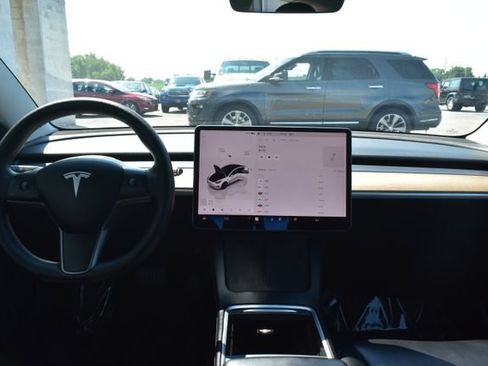 Used 2022 Tesla Model 3 RWD image 34