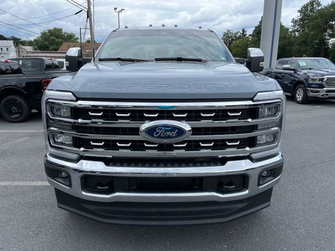 Certified 2025 Ford F250 Lariat w/ Chrome Package AWD/4WD image 3
