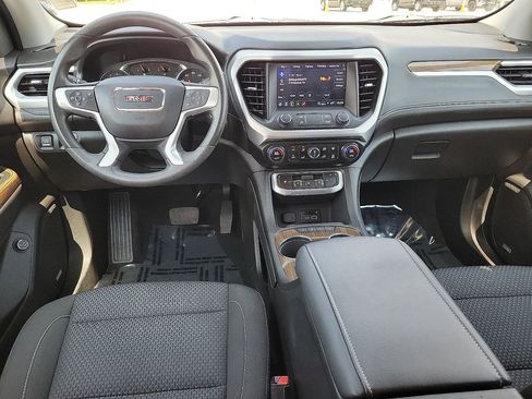 Used 2023 GMC Acadia SLE w/ Driver Convenience Package image 11