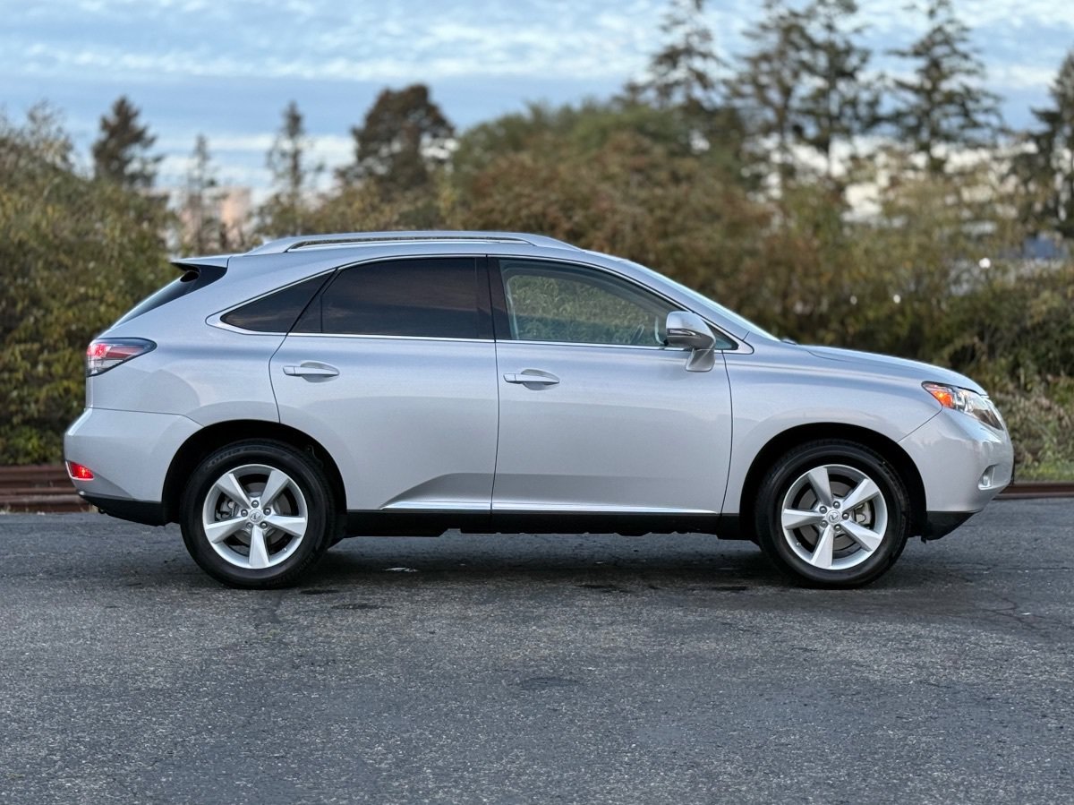 Used 2010 Lexus RX 350 AWD w/ Premium Pkg image 2