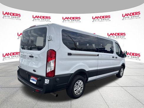 Used 2024 Ford Transit 350 XLT image 3