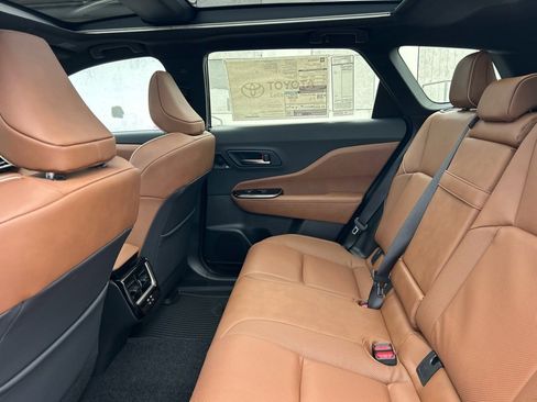 New 2026 Toyota Crown Signia image 12