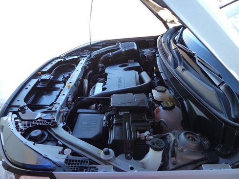 Used 2024 GMC Terrain SLE w/ Driver Convenience Package image 15