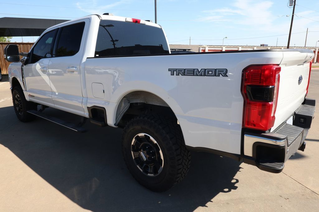 Used 2025 Ford F250 Lariat w/ Tremor Off-Road Package AWD/4WD image 7