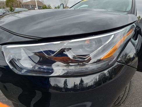 Used 2024 Toyota Highlander Limited image 34