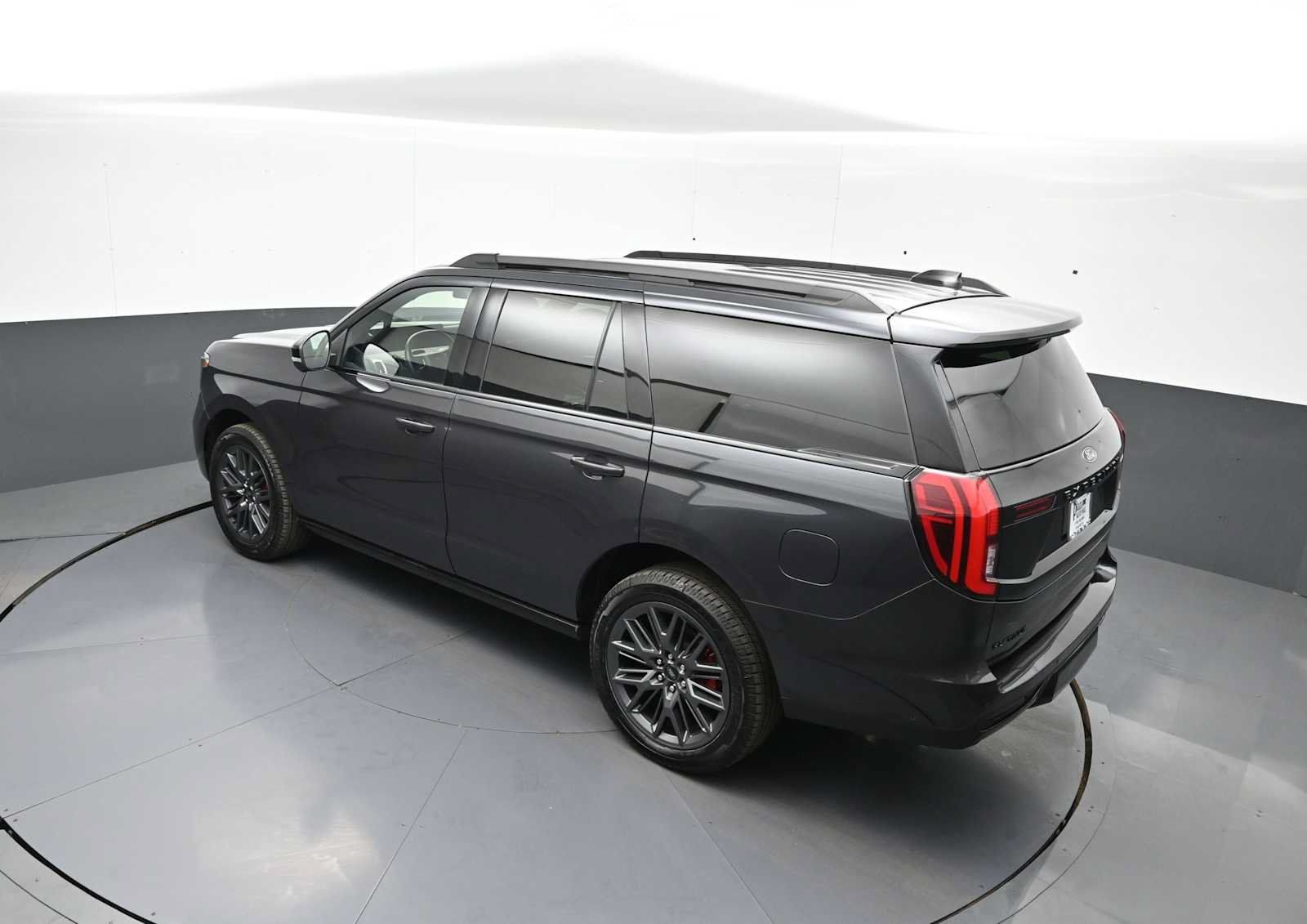 Used 2025 Ford Expedition Platinum w/ Stealth Performance Package AWD/4WD image 49