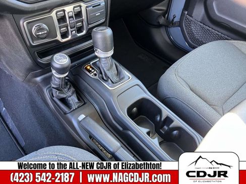 New 2026 Jeep Gladiator Sport image 26