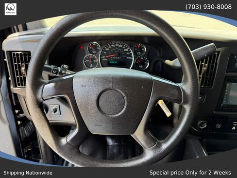 Used 2015 Chevrolet Express 2500 w/ Chrome Appearance Package RWD image 15