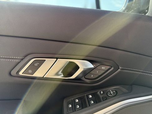 Used 2023 BMW M340i xDrive image 7