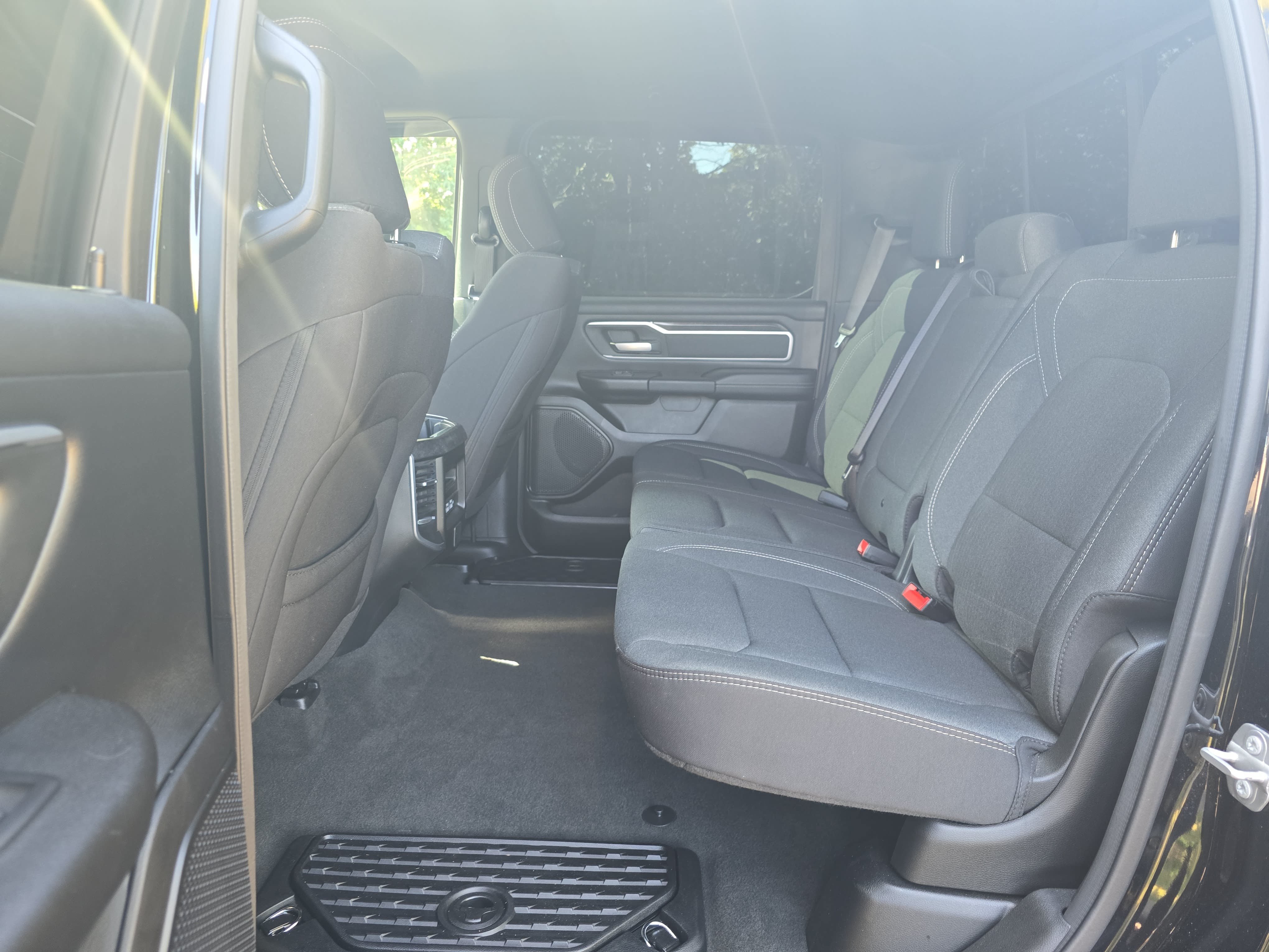 Used 2023 RAM 1500 Big Horn AWD/4WD image 13